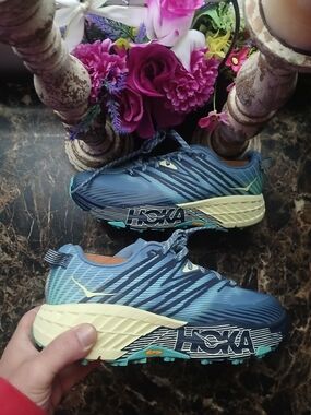 Hoka One Speedgoat 4 Trail Running Adventure Shoes Size 10.5D for Wome